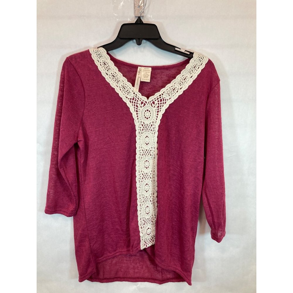 Women's Maroon Large V-Neck Crochet Accent Fashion Top - Stylish & Versatile Shi